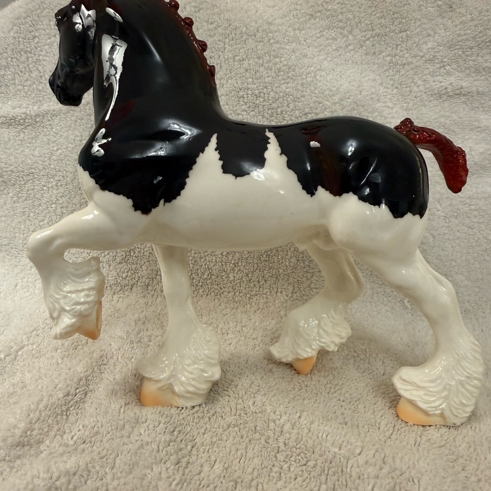 Breyerfest Special Run Black Forest Pony - Picture 2 of 5